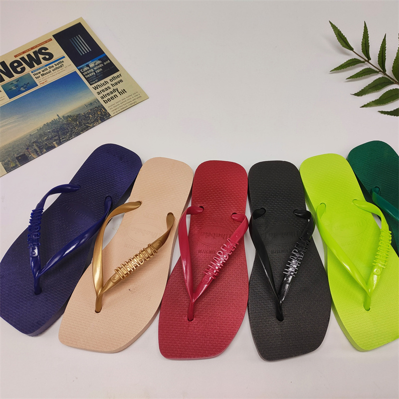 men flip flops